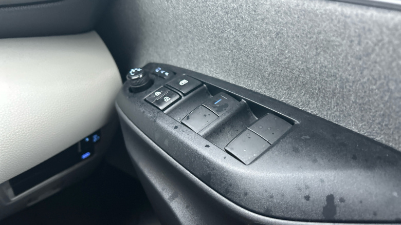 Toyota Yaris 1.5 Hybrid Excel 5dr CVT Hybrid Hatchback